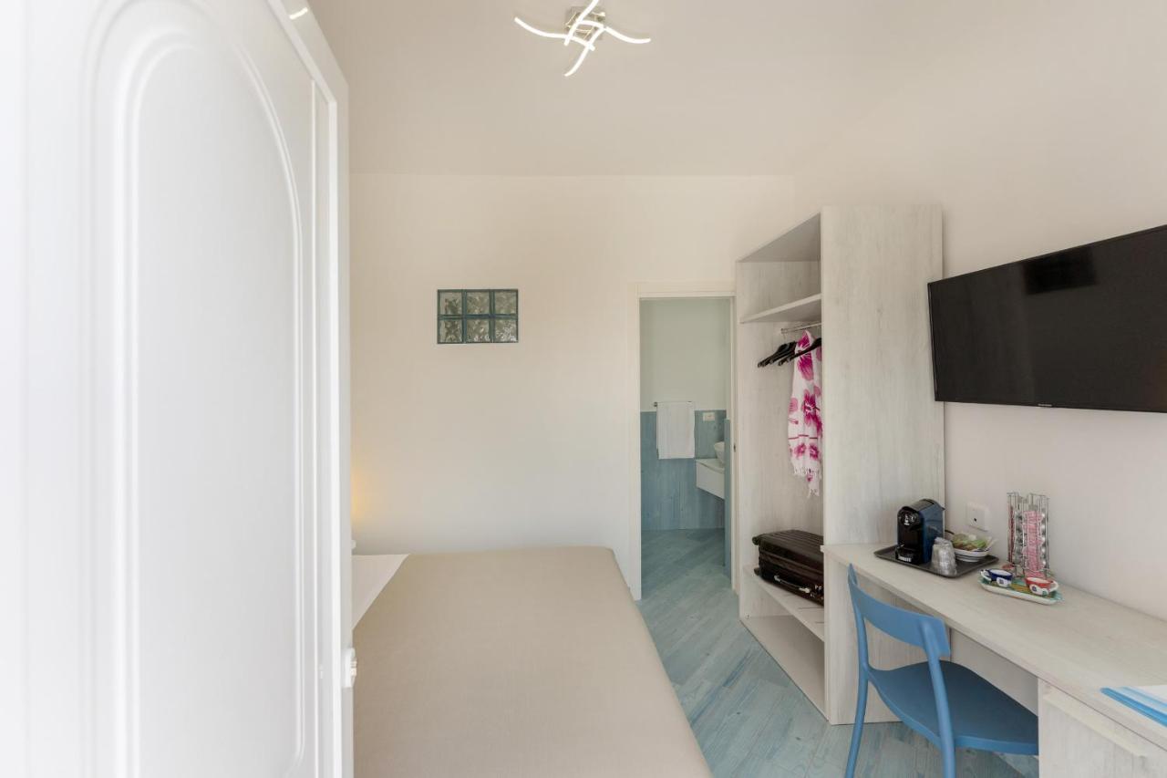 Poseidonia Rooms Προτσίντα Εξωτερικό φωτογραφία